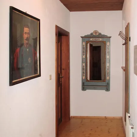 Burg Biedenegg 200w *
