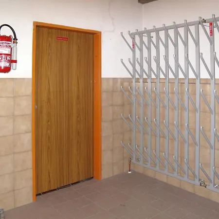Burg Biedenegg 200w Apartmán *